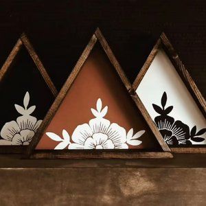 Northwood Supply Flower Triangle